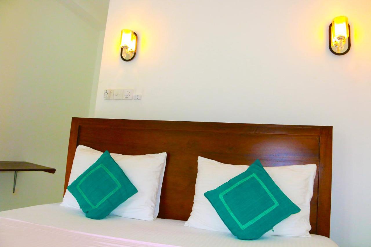 A&B Resort Negombo Zewnętrze zdjęcie